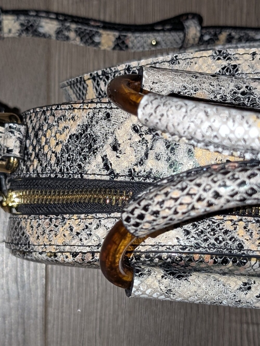 Kurt Geiger Snake Print Bag - Picture 8 of 12
